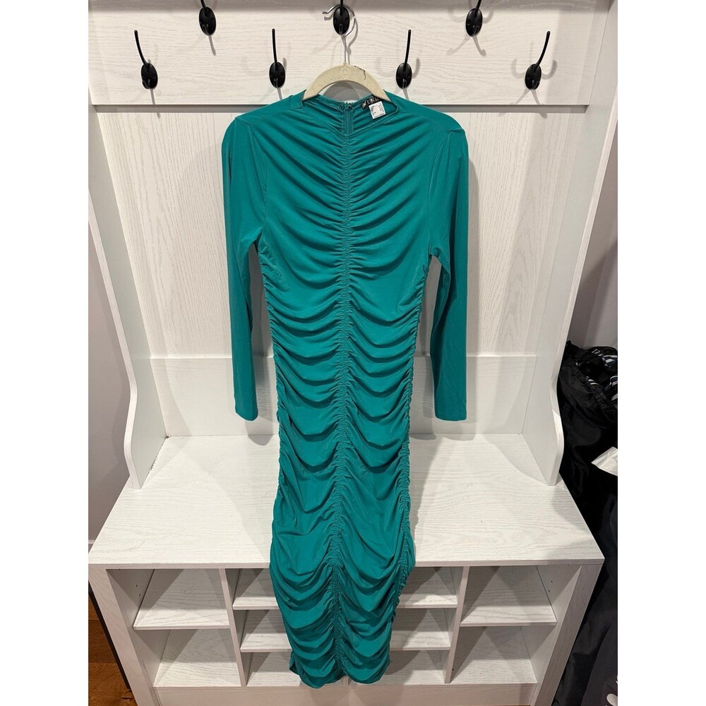 Venus ruched green dress size medium NWOT